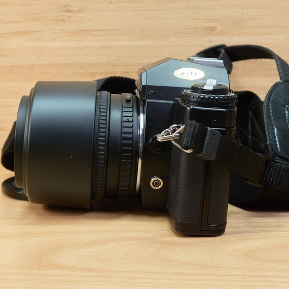 Ricoh KR-10x SLR Film Camera, with Sigma 28-70mm UC Zoom Lens, Made in Japan - Picture 7 of 11